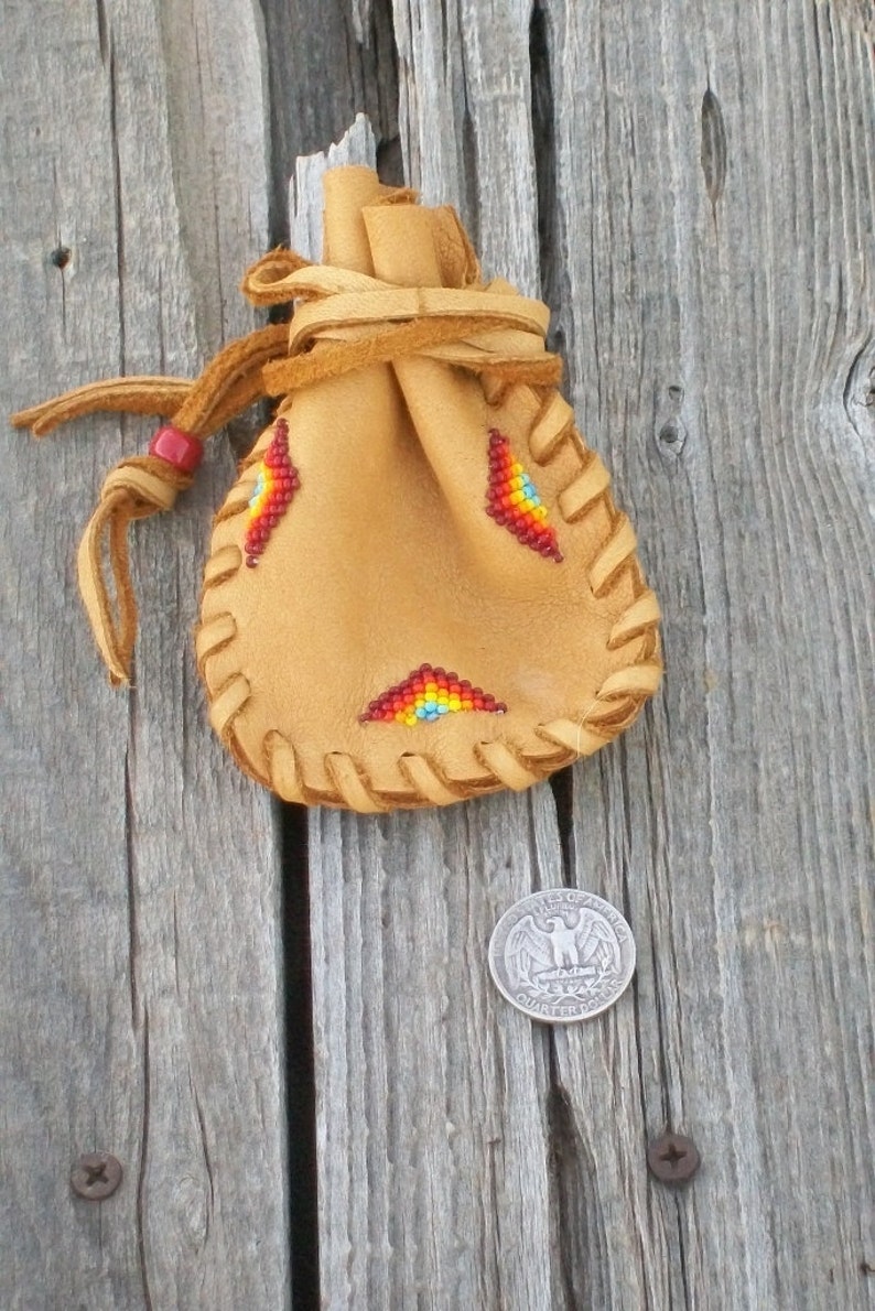 Beaded Leather Pouch , beaded medicine bag , drawstring leather pouch image 5