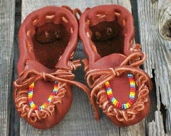 Baby moccasins , Beaded buckskin leather moccasins ,  Child's size Moccasins, custom moccasins