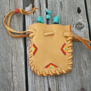 Beaded Leather Pouch , beaded medicine bag , drawstring leather pouch image 4