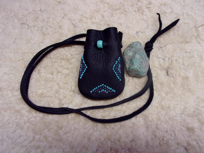 Beaded medicine bag , black medicine bag, leather necklace bag, keepsake pouch , amulet bag image 2