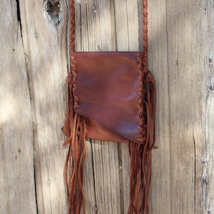 Fringed Leather Crossbody Phone Bag, Rust Color 画像 1