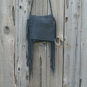 Cartera de piel negra con flecos , Cartera de piel con flecos , Cartera cruzada negra