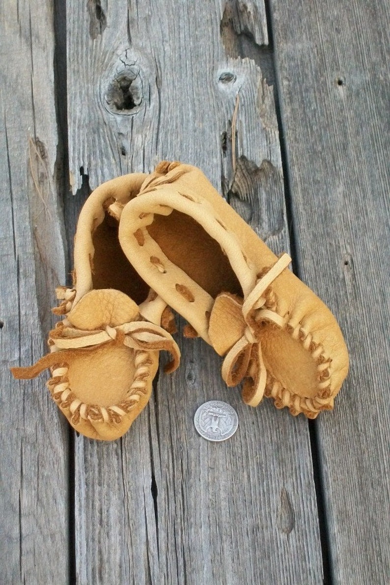 Leather toddler moccasins , Soft sole moccasins for toddlers , children's house shoe image 2