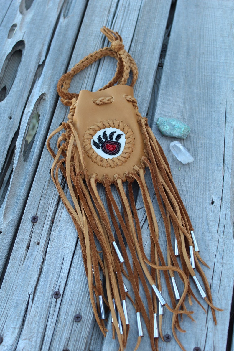 Fringed medicine bag with bear totem , Beaded amulet bag , leather necklace bag image 2