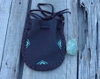 Leather pouch, Crystal bag, Drawstring leather pouch, Beaded medicine bag , buckskin leather pouch