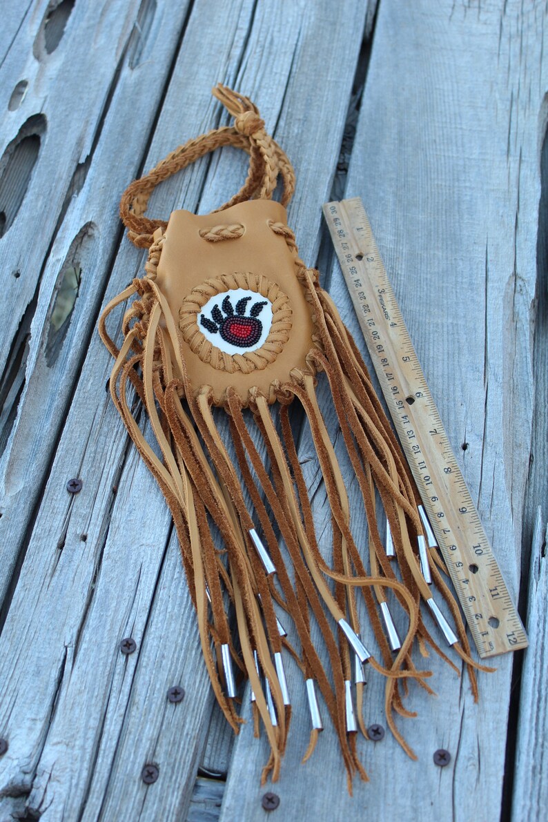 Fringed medicine bag with bear totem , Beaded amulet bag , leather necklace bag image 7