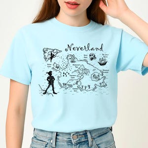 T-shirt carte Peter Pan Neverland de Disney Pixar, t-shirt Peter Pan Disney, chemise assortie Disney, voyage Disneyland TD-0523-UX0M