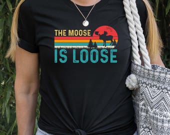 Funny Moose T-Shirt: Vintage Wild Animal Camper Shirt
