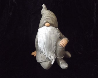 Garden Gnome Statue Yard Art Whimsical Concrete Outdoor Home Decor Funny Sitting Elf Man