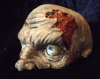 Zombie Head The Peeker Floor Dweller Horror Statue Halloween Prop Macabre Weird Creepy Strange Decoration Blood Gore Haunt Undead Man Decor
