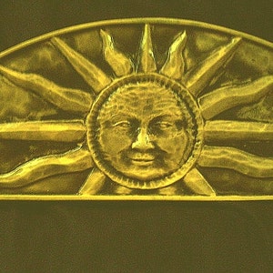 Sun Burst Rays Arch Wall Plaque Celestial Astrology Yellow Earth Nature Del Sol Astronomy Hanging Summer Man Face Solar Home Garden Decor