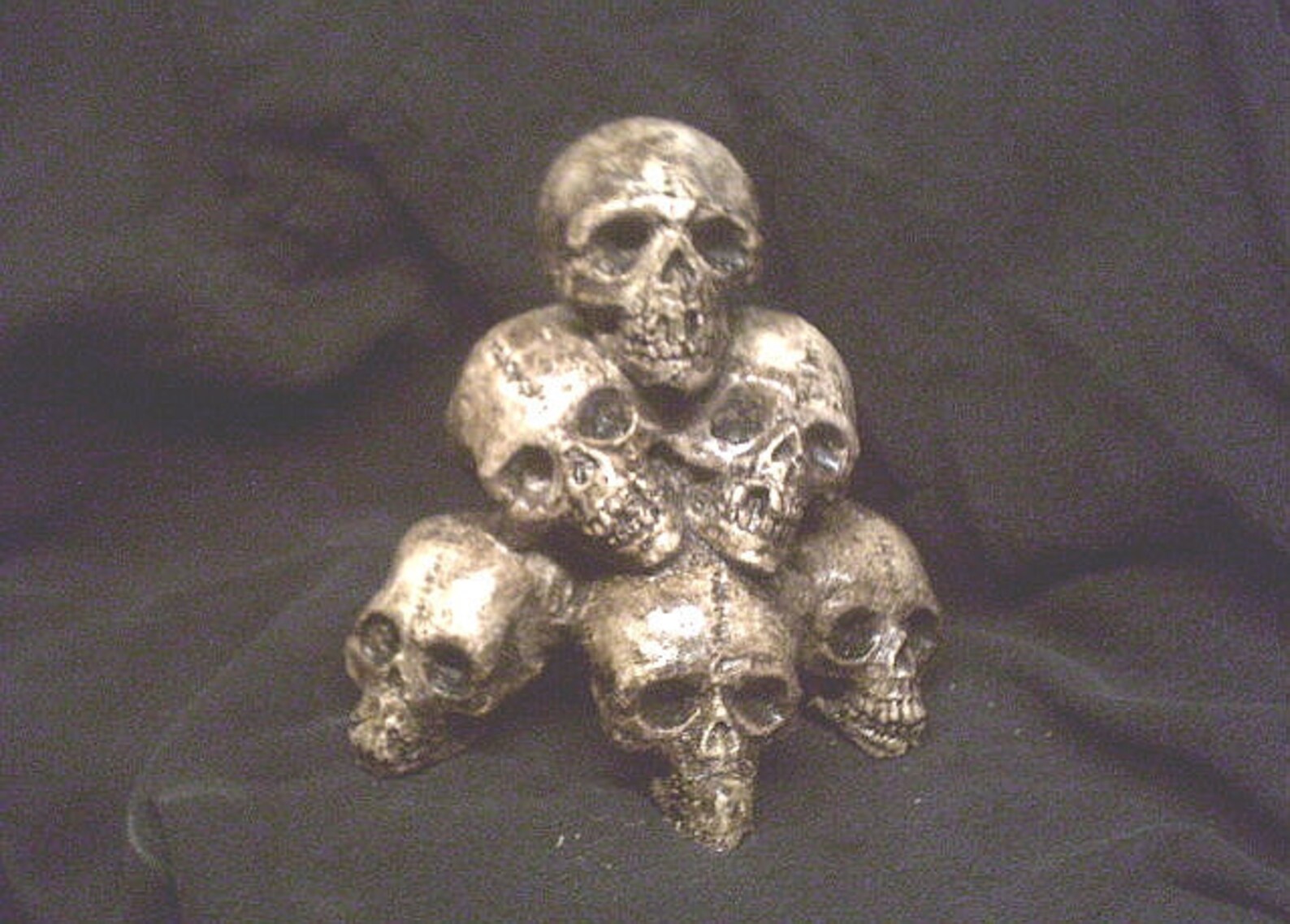 Mini Skull Pile Gothic Skeleton Halloween Horror Bones Statue | Etsy