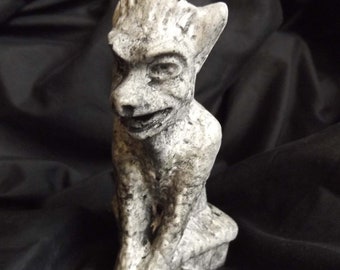 Gargoyle Perched Horned Statue Notre Dame Collection Medieval Renaissance Small Black Dwarf Statue Fantasy Indoor Gothic Castle Decoration
