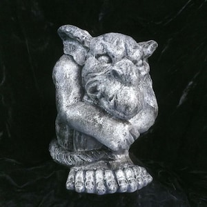 Gargoyle Statue Igor The Impatient Large Cement Gargoyles Gothic Home Decor Halloween Prop Garden Art Indoor Outdoor Statues Medieval Decor