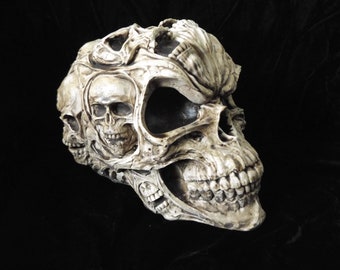 Human Skull Statue Screaming Skulls Macabre Gothic Home Decor Creeepy Halloween Haunt Prop Morbid Yard Art