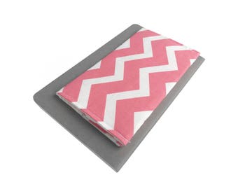 Checkbook Cover - Custom Check Book Cover - Chevron Checkbook Cover - Pink Checkbook Cover - Fabric Checkbook Cover - Pink Wallet