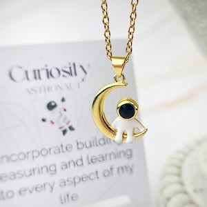 Astronaut Necklace - Space Necklace - Outerspace - Astronaut Pendant - Charm Necklace