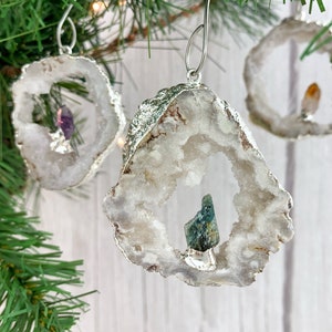 White Druzy Gemstone Ornament - Agate Slice Crystal Cluster Geode Druzy Kyanite Amethyst Quartz Citrine