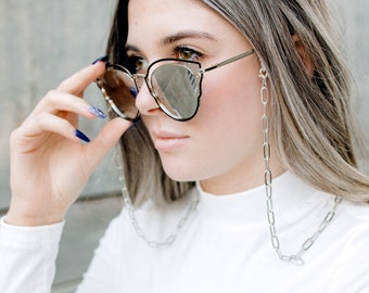 Paperclip Glasses Chain - Sunglass Holder - Eyeglass Necklace