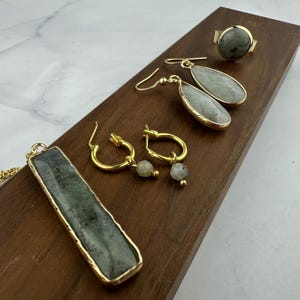 Labradorite Jewelry Set - Labradorite Ring - Labradorite Earrings - Gemstone Jewelry - Labradorite Pendant - Gift Set