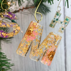 Resin Initial Ornament - Dried Flowers - Custom Holiday Tree Decor - Personalized Initial Gift