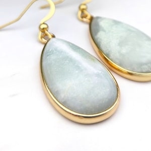 Orecchini in amazzonite - Gioielli con pietre preziose naturali - Biglietto di affermazione positiva incluso - Regalo di cristallo a forma di goccia