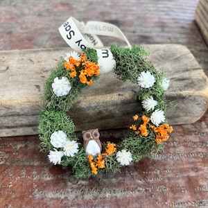 Mini-uggla med vinrankor, backspegelberlock, bildiffusor med mossa, 7,5 cm bohemisk bildekor, present till skogsdjur