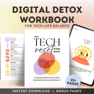 Peut inclure: Un cahier de désintoxication numérique intitulé "The Tech Reset Workbook" avec le texte "For Tech-Life Balance". La couverture présente le titre, un graphique d'yeux fermés et le texte "A Guided Digital Detox for Slowing Down & Showing Up". Comprend également une tablette et des pages.