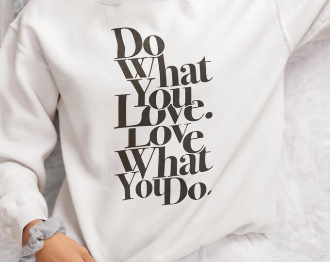 Inspirational Unisex Sweatshirt: Cozy Cotton-Blend Motivation Apparel