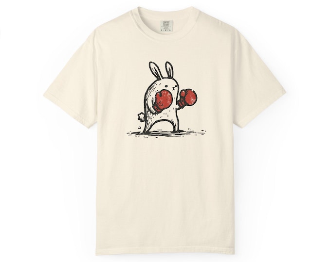 Funny Rabbit Boxing Graphic Tee: Unisex Comfort Fit