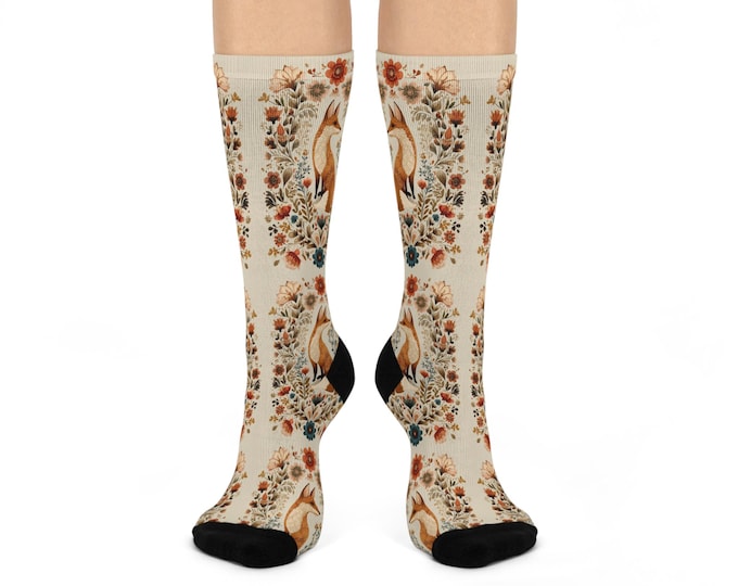 Fox Crew Socks: Nature-Inspired Floral Print, Cushioned Comfort