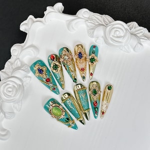 Long Almond Press On Nails: Green Gold Clover 3D Design, Wedding Nails - SIZE S