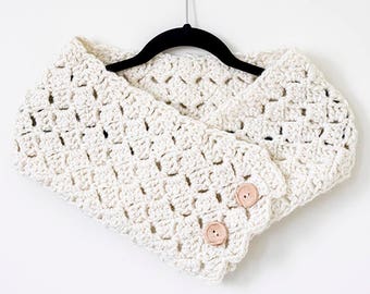 Button Cowl Crochet Pattern | Chunky Scarf Pattern | Easy Crochet Pattern | Button Down Scarf | Crocheted Neck Warmer | PDF Pattern
