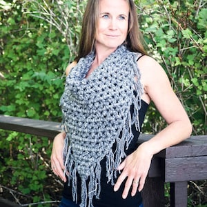 Triangle Scarf Crochet Pattern Fringe Scarf Crochet Pattern Easy Crochet Pattern Crochet Cowl Neck Warmer PDF Pattern image 1