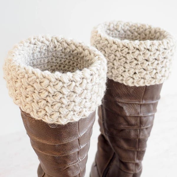 Modèle de crochet de manchette facile | Poignets de bottes en crochet | Modèle de crochet de manchette de botte de bricolage | Modèle de dessus de botte | Patron de chaussette au crochet