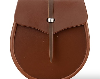 Sporran de cuero marrón hecho a mano para kilt de hombre / Sporran tradicional escocés / Accesorio clásico de vestimenta de las Highlands