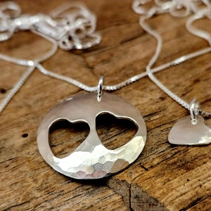 MOTHER DAUGHTER Necklace SET Silver, Heart Cut-Out Necklace Set of 3 Generations Necklace Set, Grandmother Necklace Set Mothers