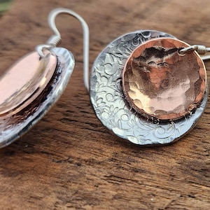 ALUMINUM COPPER EARRINGS Silver Earwire, Patterned Round Textured Copper Classic Lightweight Hypoallergenic Earrings, 7th Anniversary Gift