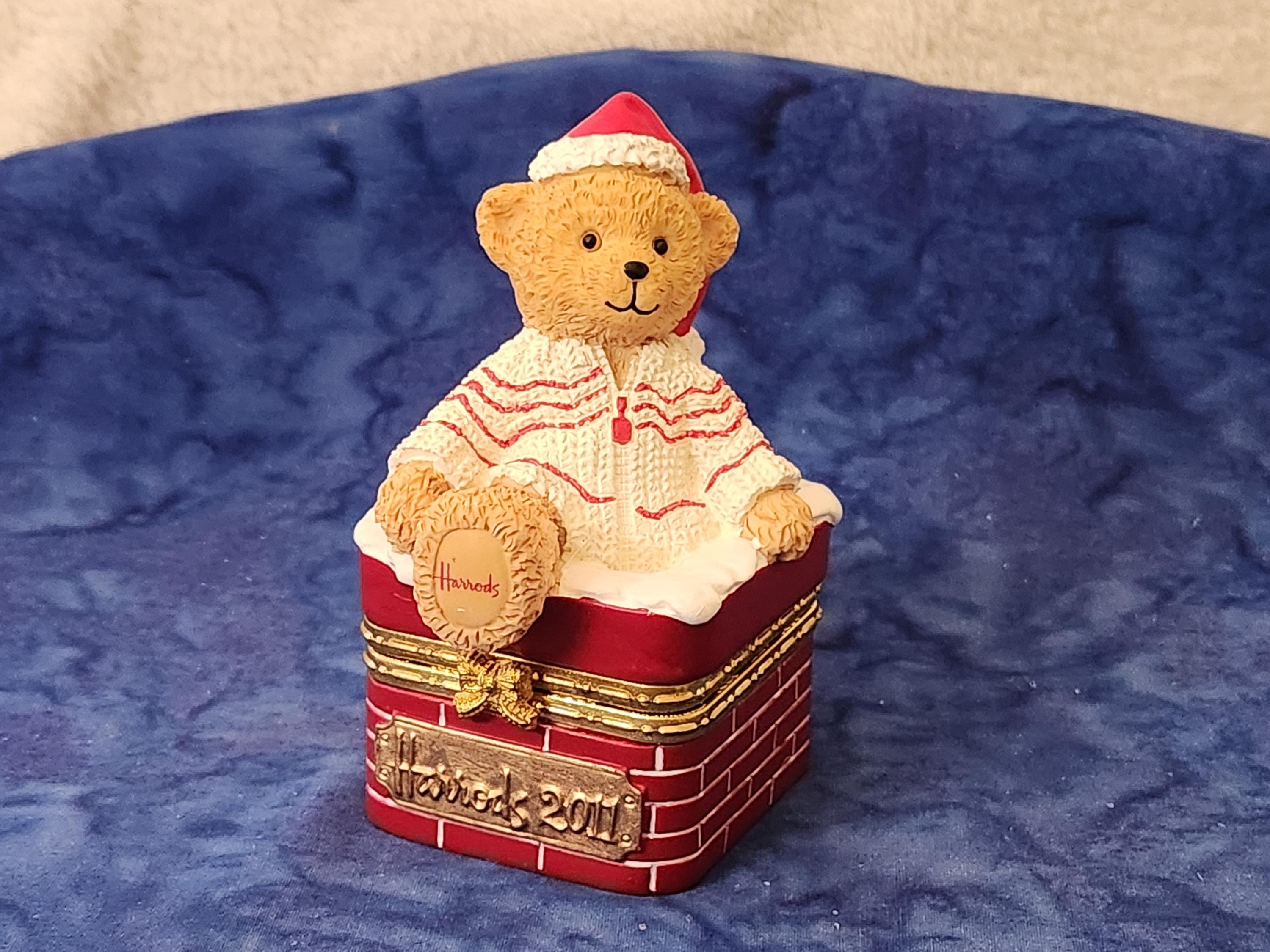 Harrods 15 Miniature Christmas Bears