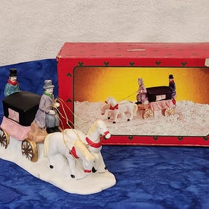 Christmas Horse and Carriage in Snow Christmas Village Home Décor, Gift for Family, Seasonal Home Décor, Gift for Mom, Gift for Friend
