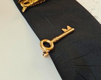 key-shaped tie clip, Excellent design tie clip,great gift for boyfriend, gift for Dad,gift for Teenagers, novelty tie clip, Buy 3 get 1 free