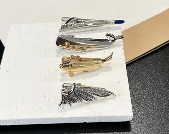 蓮の花のネクタイピン - ユニークな手作りギフト - ギフトボックス入り