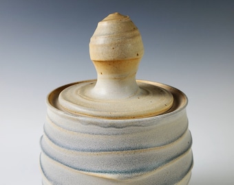 Pot en céramique bleue et jaune avec couvercle, Tour de roue, Poterie faite main, Vase décoratif, Récipient de rangement, Boîte à café, Grès