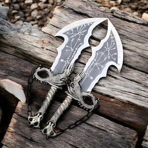 Set de espadas del caos y hacha Leviatán de God of War: espadas de Kratos para cosplay, regalo de gamer o regalo de Navidad para él o su novio.