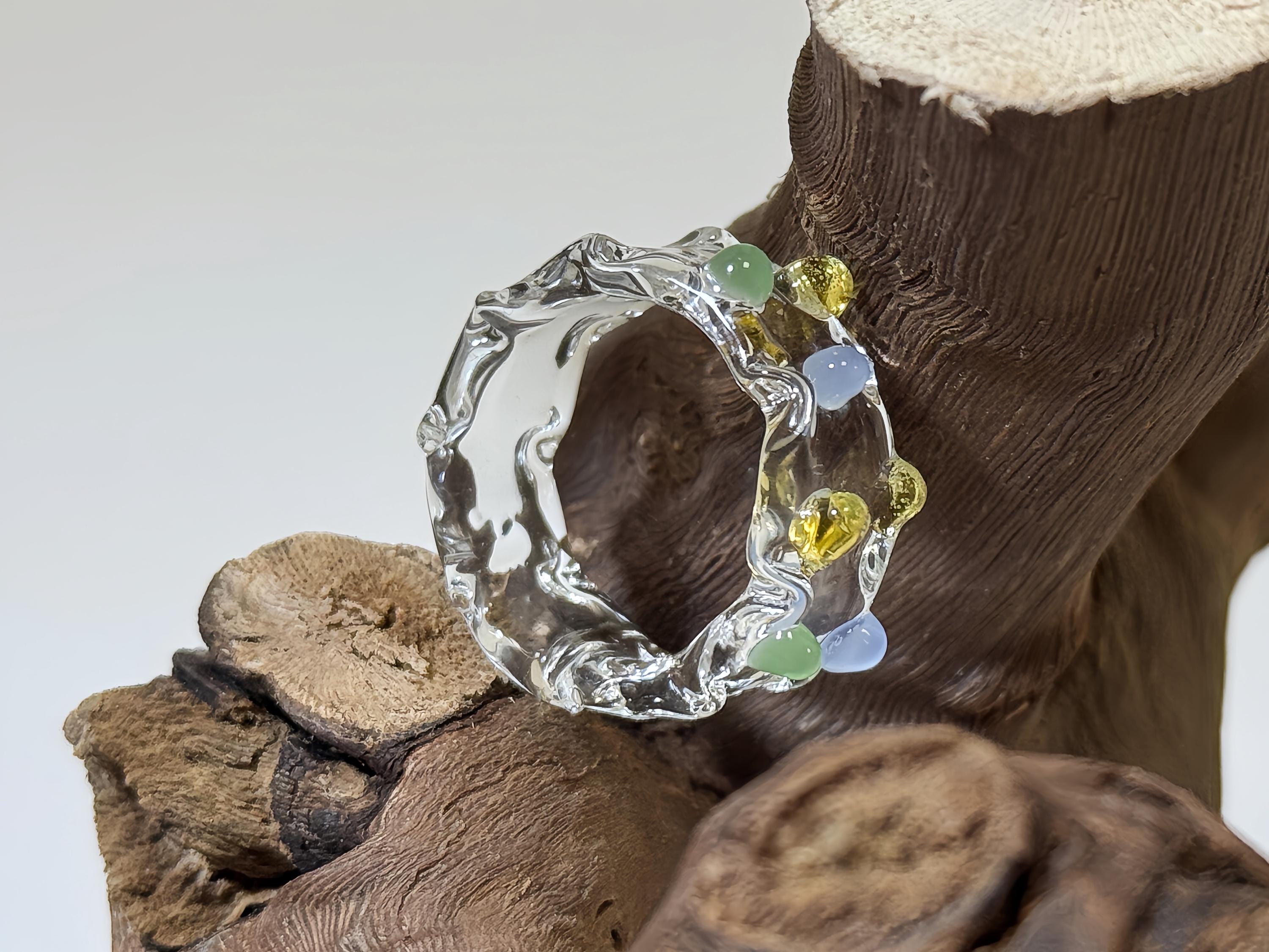 Handmade Lampwork Glass Ring – Spring Artisan Statement, Polka Dot Glass Ring, Boho Chic & Vibrant, Playful Bubbles, Minimalist Accessory