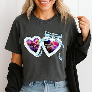 Descendants Zombies Worlds Collide Tour Locket Shirt Disney The Rise Of Red Shirt Descendants Concert Summer Music Festival 2025 Th-vtn-226