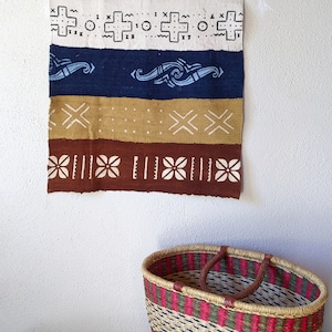 Hand Made African Mud Cloth Wall Hanging 21&quot;x28&quot;
