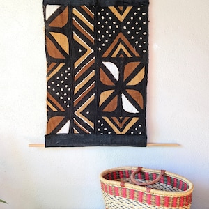 Hand Made African Mud Cloth Wall Hanging 22&quot;x30&quot;