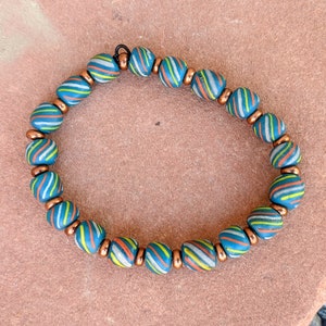Pulsera africana de vidrio vintage: grosellas