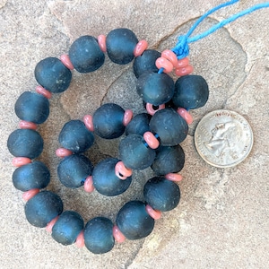 Ghana Glass Beads: Short Strand